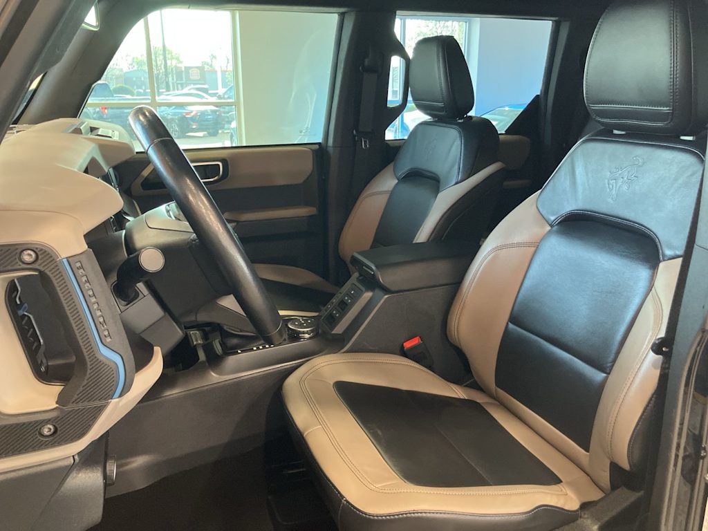 Thumbnail: 2023 Ford Bronco - 9