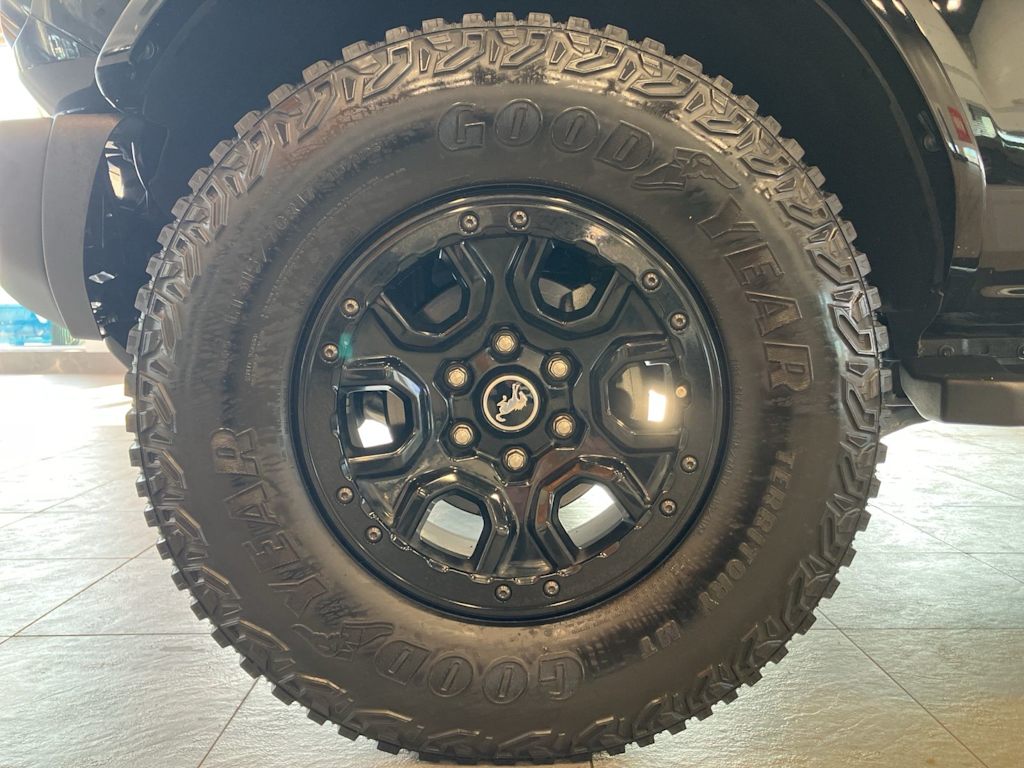 Thumbnail: 2023 Ford Bronco - 8