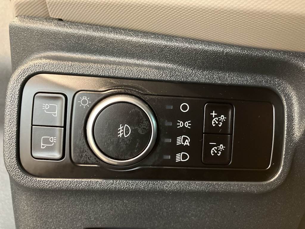 Thumbnail: 2023 Ford Bronco - 20