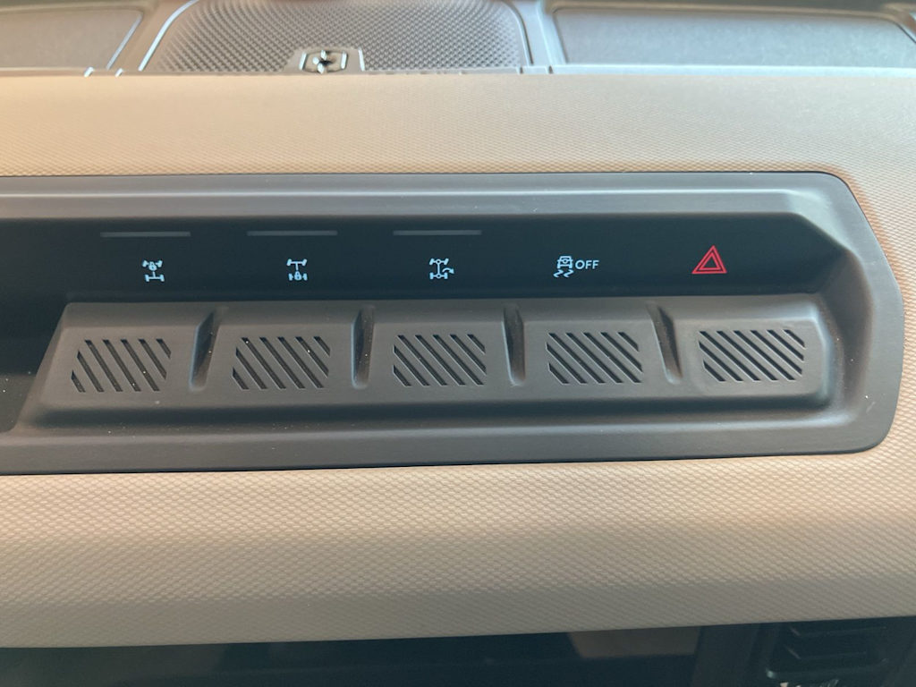 Thumbnail: 2023 Ford Bronco - 26