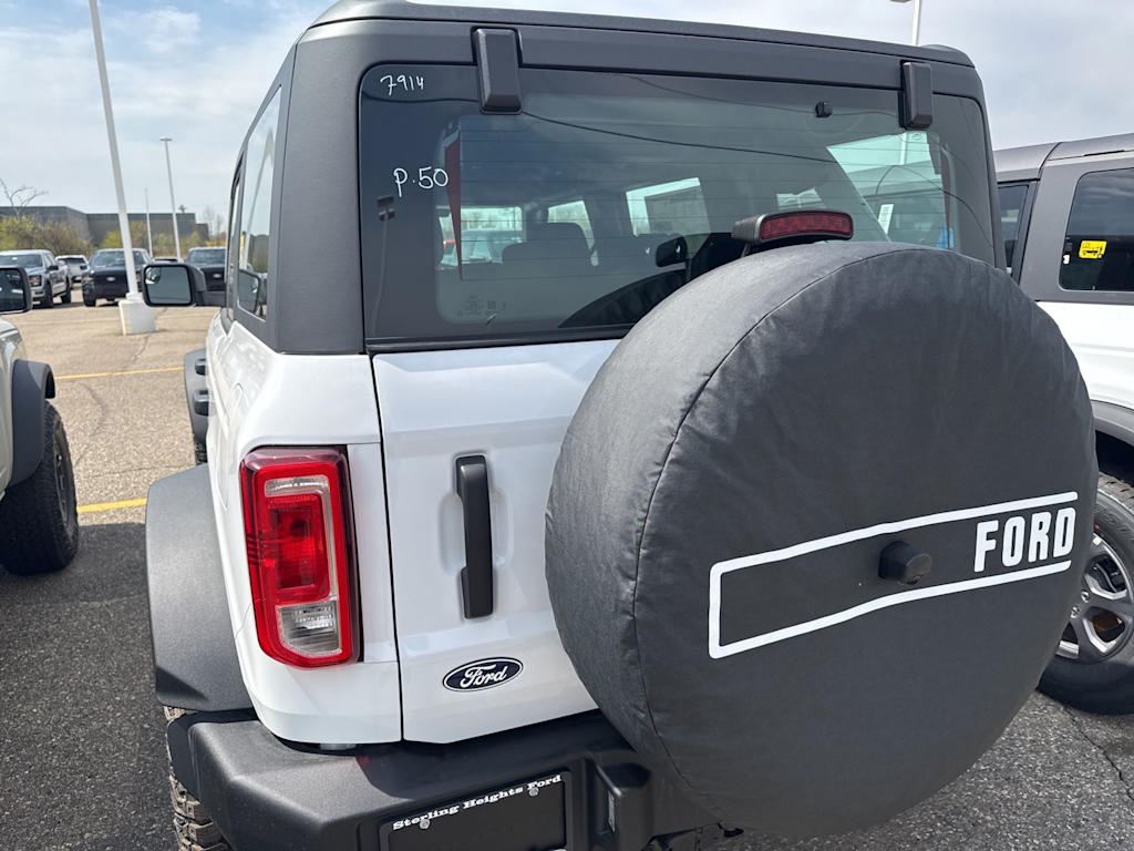 Thumbnail: 2026 Ford Bronco - 8