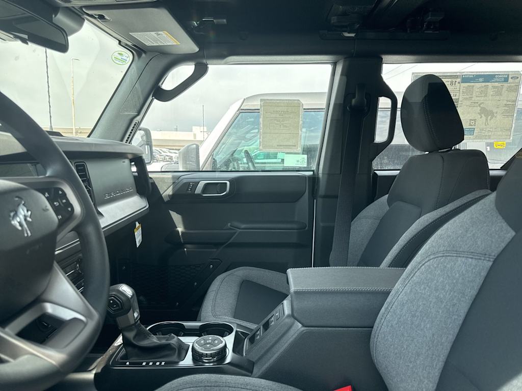 Thumbnail: 2026 Ford Bronco - 6