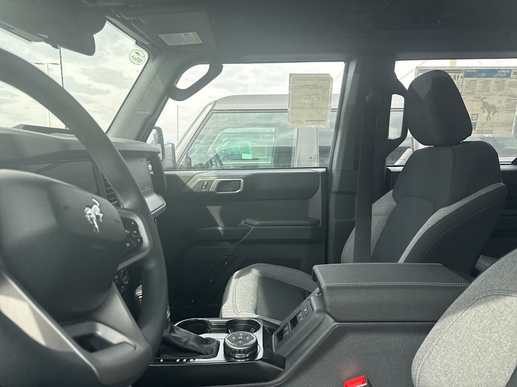 Thumbnail: 2026 Ford Bronco - 7