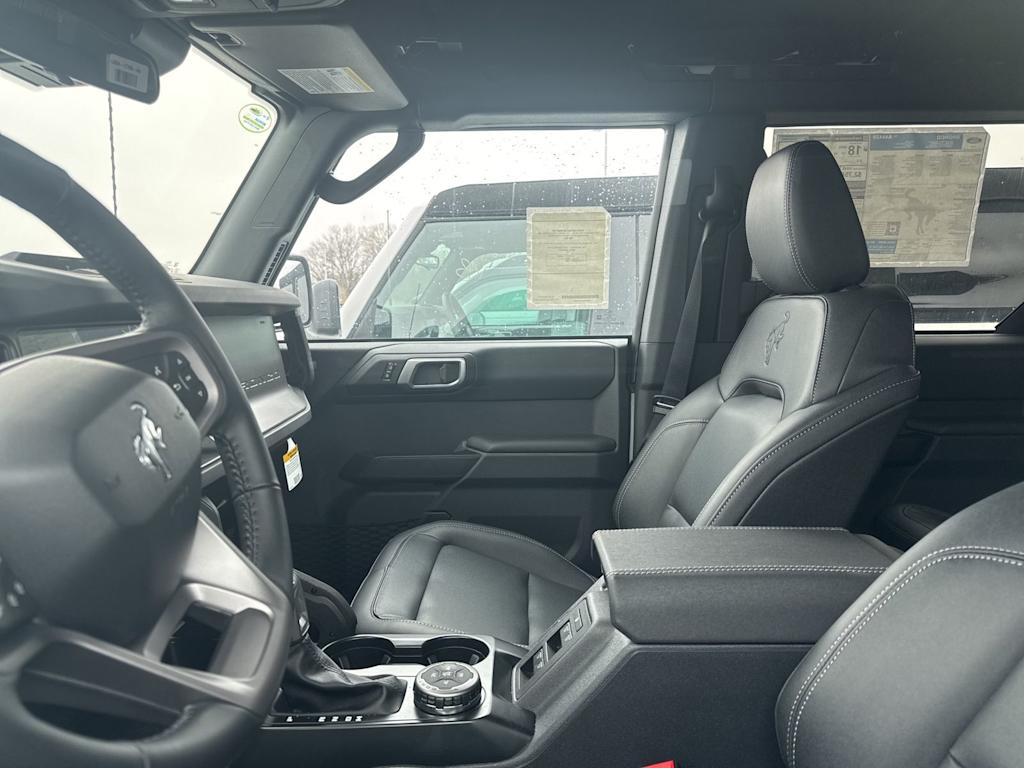 Thumbnail: 2026 Ford Bronco - 6