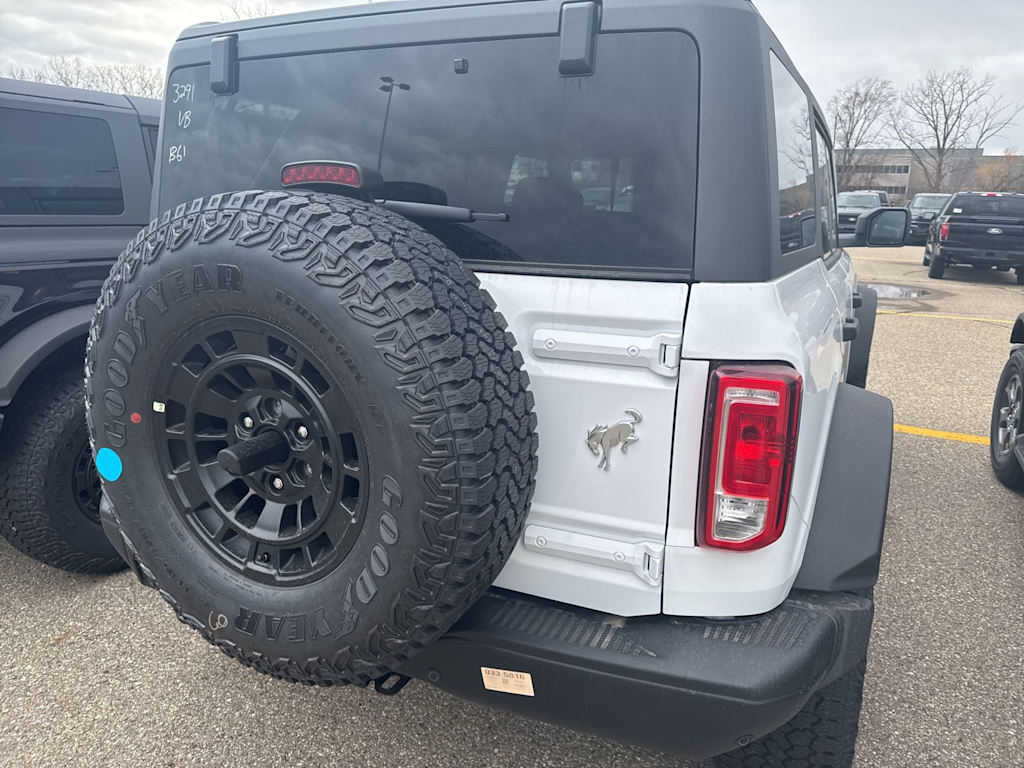 Thumbnail: 2026 Ford Bronco - 21