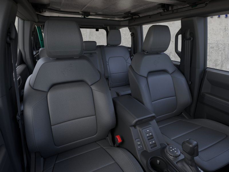 Thumbnail: 2025 Ford Bronco - 9