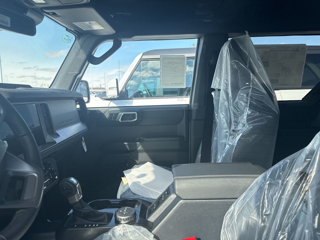 Thumbnail: 2026 Ford Bronco - 6