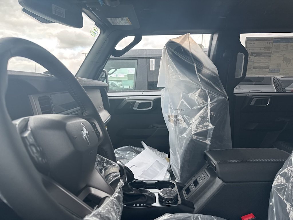 Thumbnail: 2026 Ford Bronco - 9