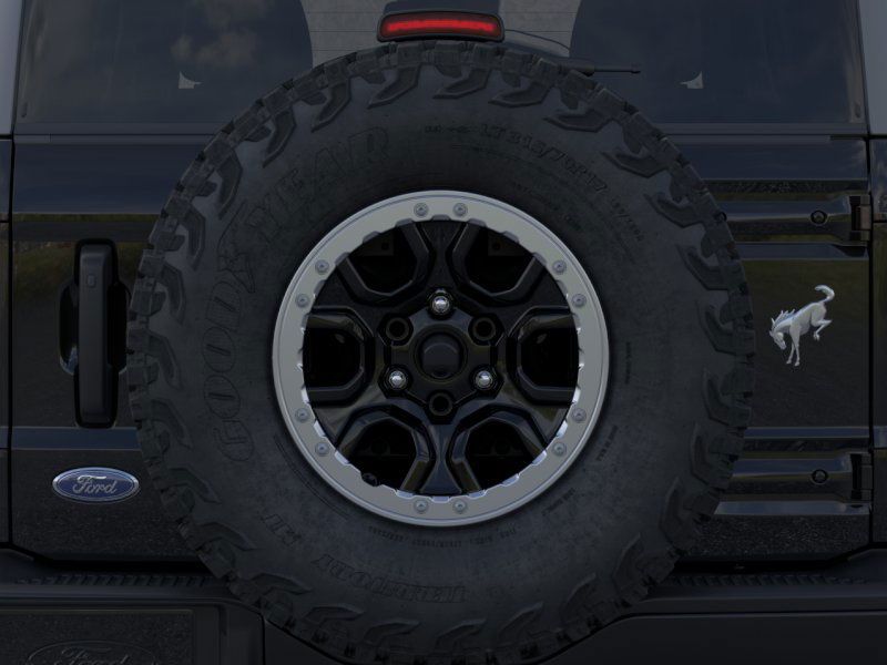 Thumbnail: 2025 Ford Bronco - 7