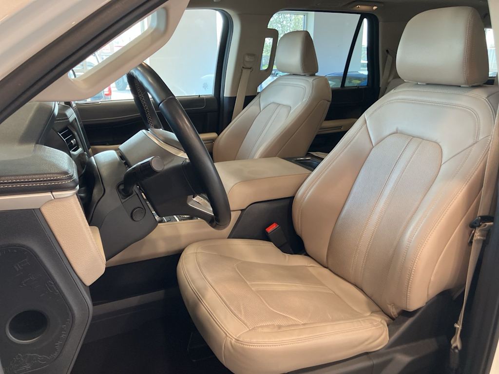Thumbnail: 2023 Ford Expedition MAX - 9