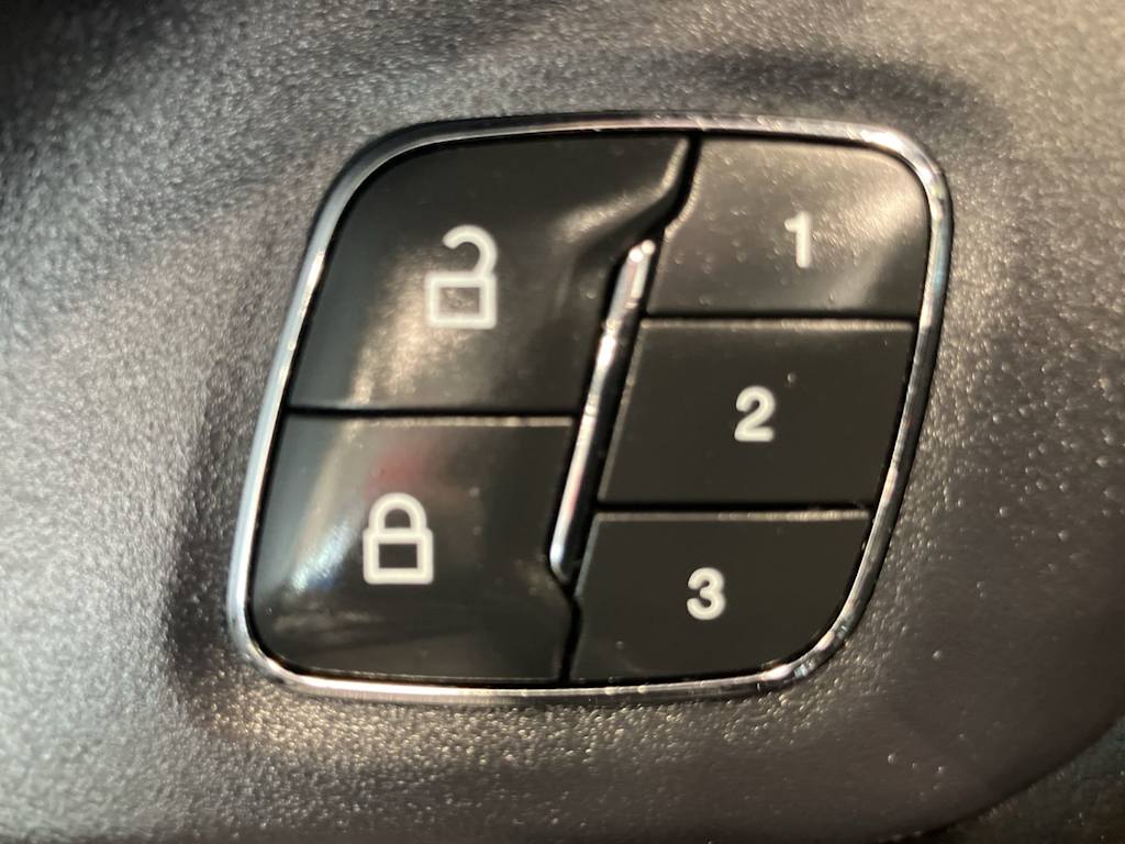 Thumbnail: 2019 Ford Expedition - 21