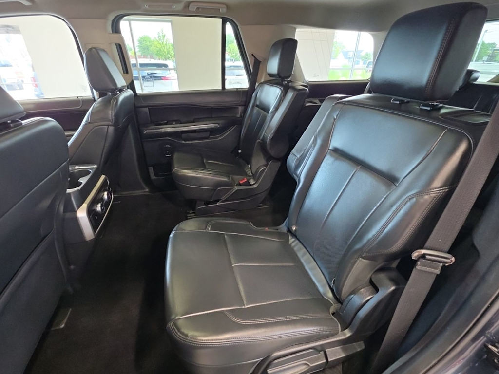 Thumbnail: 2022 Ford Expedition - 9