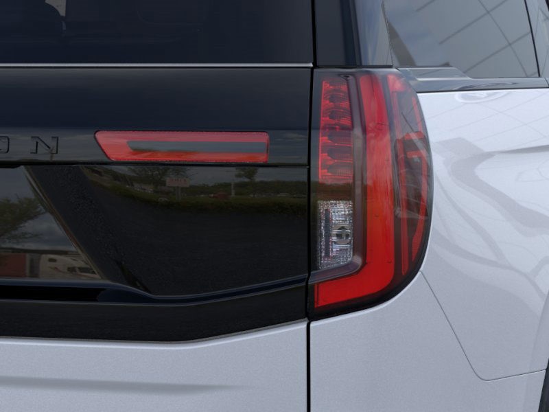 Thumbnail: 2025 Ford Expedition - 21