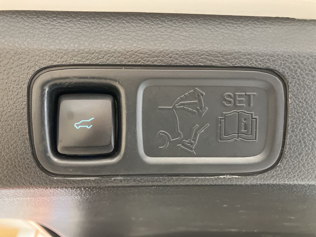 2021 Ford Expedition Platinum 25