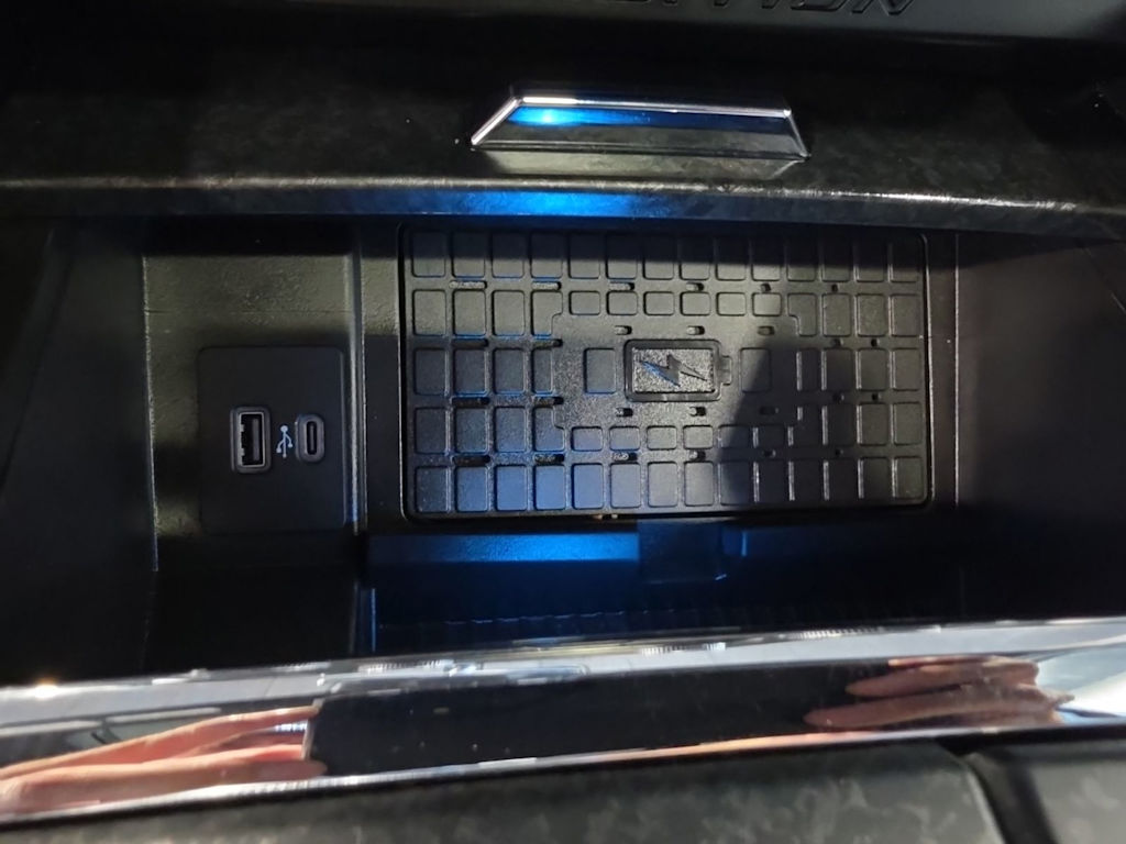 Thumbnail: 2023 Ford Expedition - 15