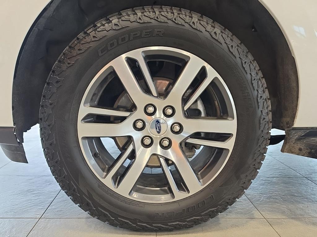 Thumbnail: 2024 Ford Expedition - 8