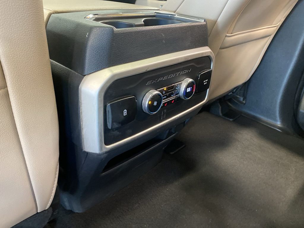 Thumbnail: 2023 Ford Expedition - 28