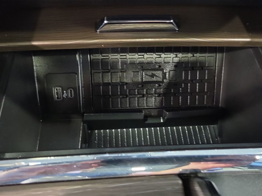 Thumbnail: 2022 Ford Expedition - 13