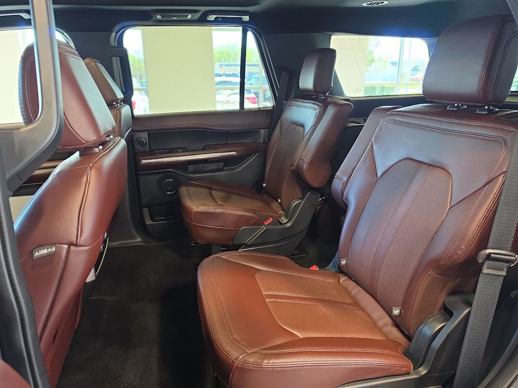 Thumbnail: 2022 Ford Expedition - 10