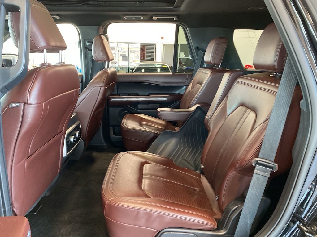 Thumbnail: 2022 Ford Expedition - 10