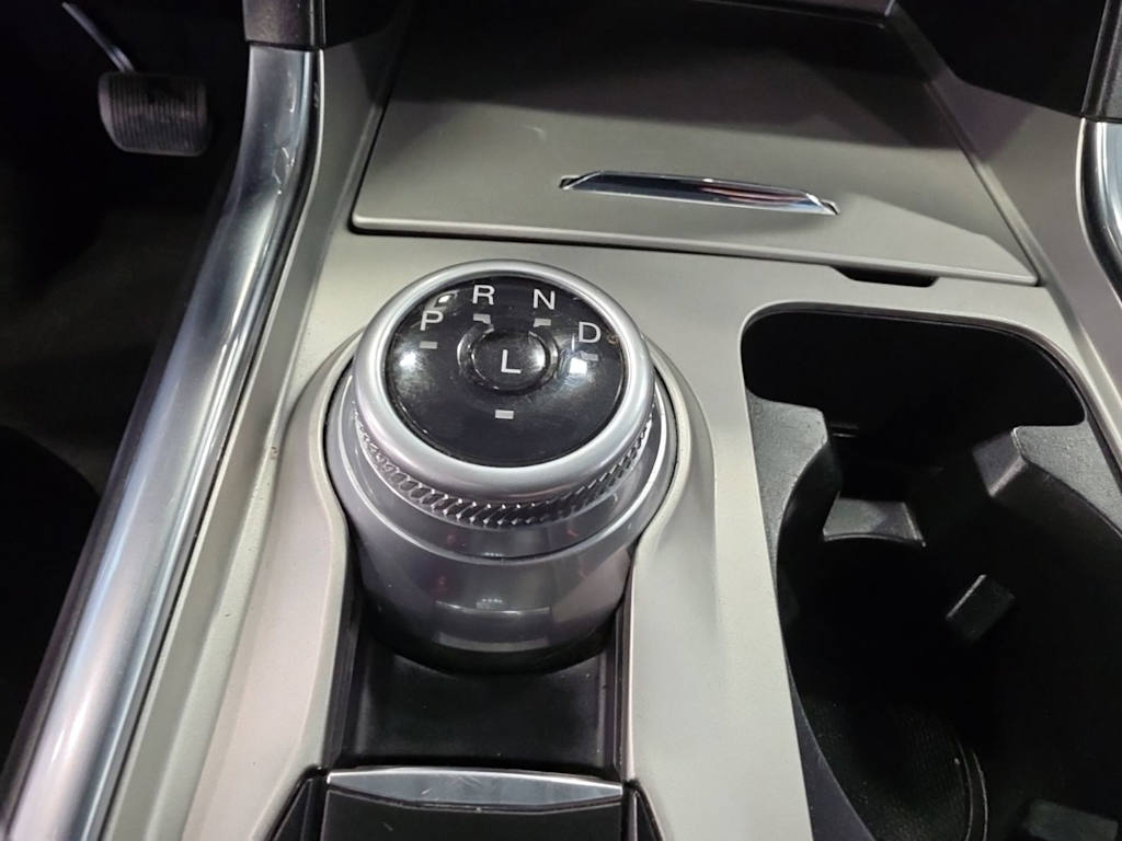 Thumbnail: 2021 Ford Explorer - 30