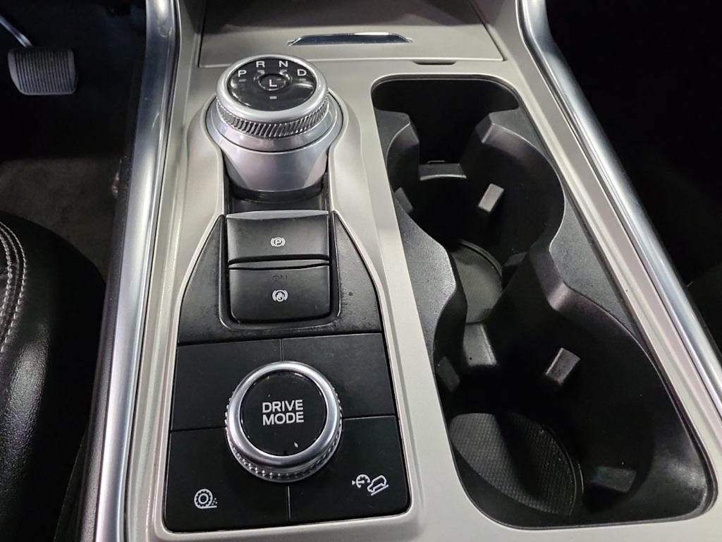 Thumbnail: 2022 Ford Explorer - 12