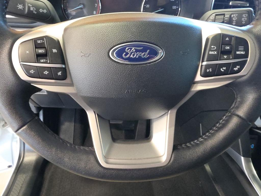 Thumbnail: 2023 Ford Explorer - 26