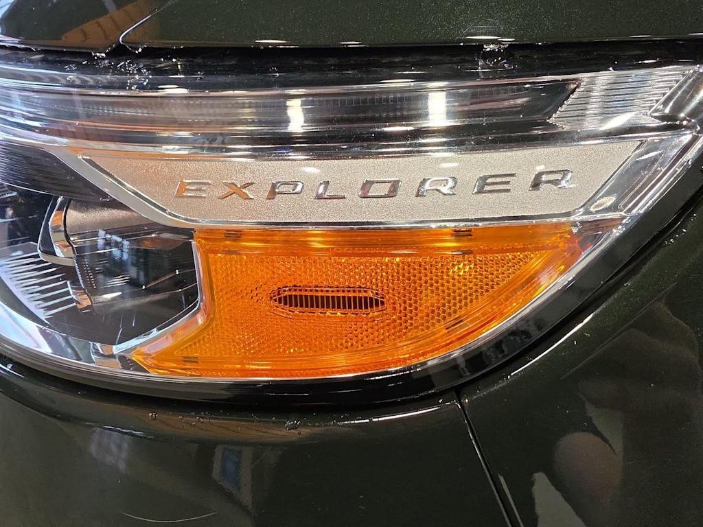 Thumbnail: 2023 Ford Explorer - 13