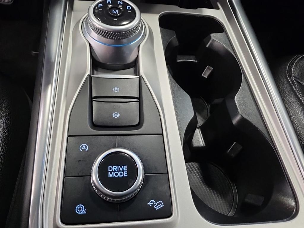 Thumbnail: 2020 Ford Explorer - 11