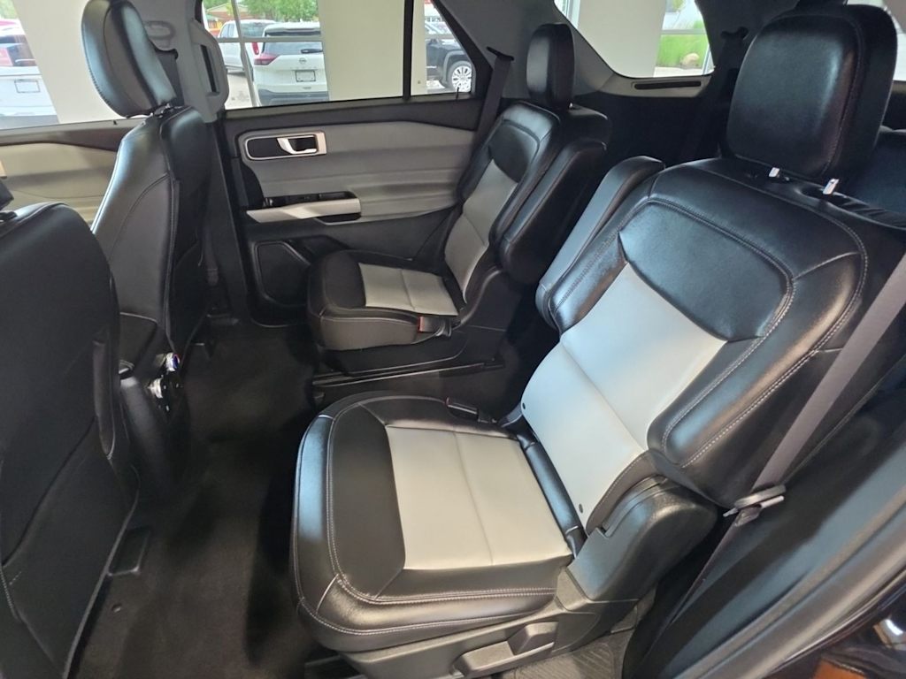 Thumbnail: 2024 Ford Explorer - 9