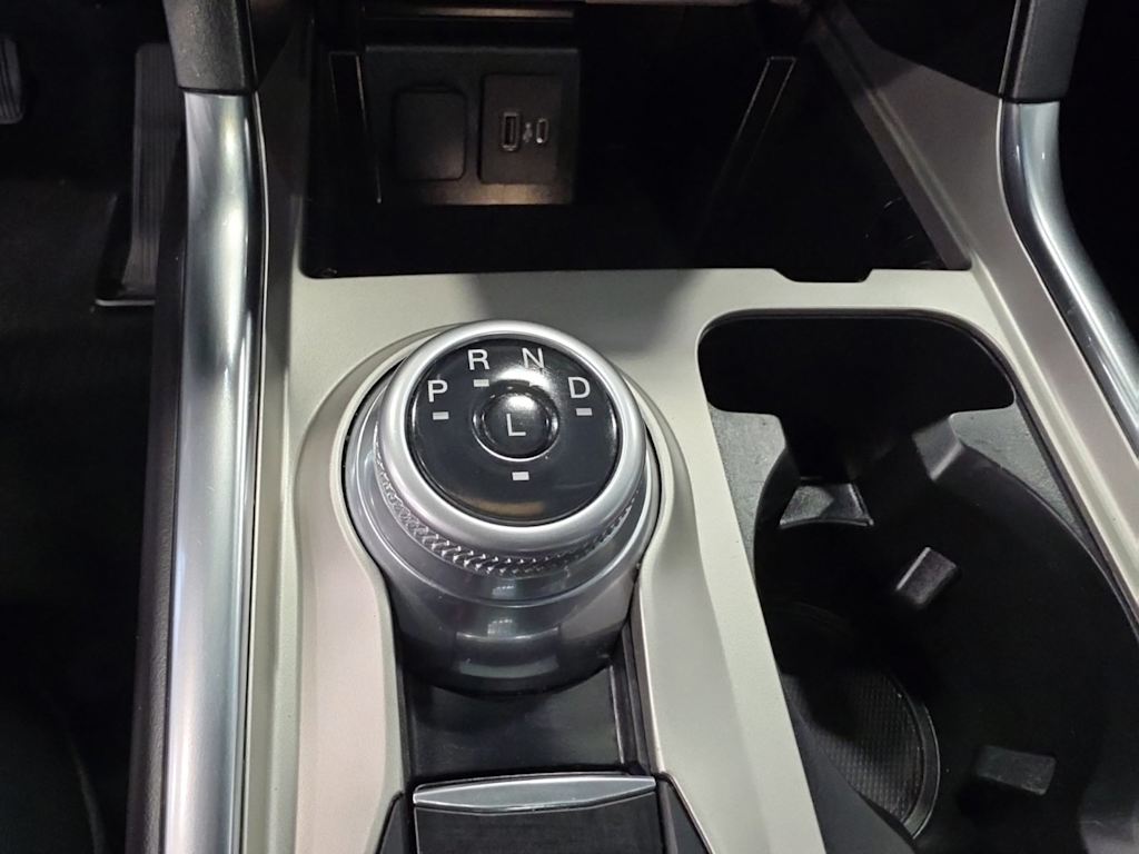 Thumbnail: 2024 Ford Explorer - 35