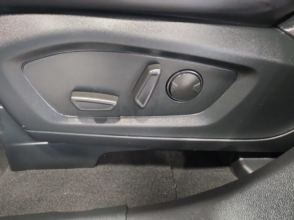 Thumbnail: 2024 Ford Explorer - 27