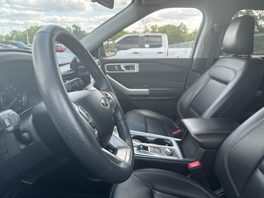 Thumbnail: 2023 Ford Explorer - 33