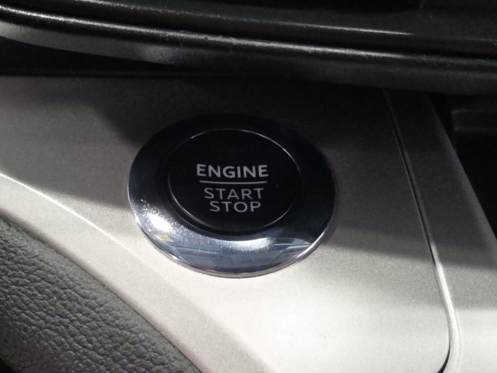 Thumbnail: 2023 Ford Explorer - 27