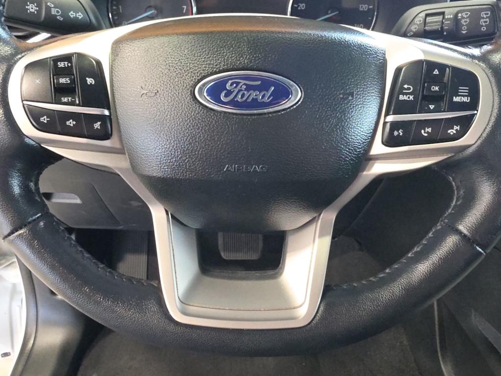 Thumbnail: 2023 Ford Explorer - 25