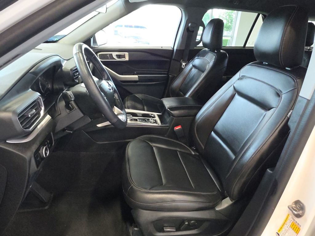 Thumbnail: 2023 Ford Explorer - 8