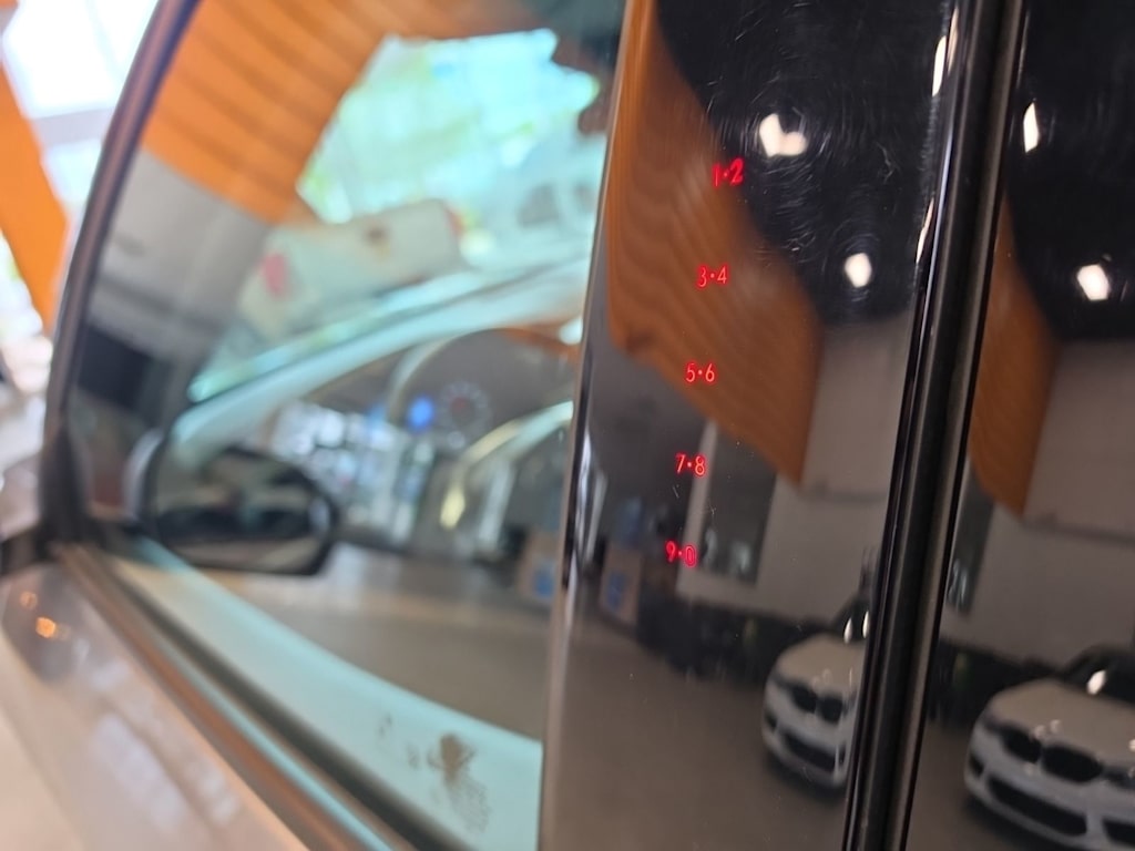 Thumbnail: 2023 Ford Explorer - 13