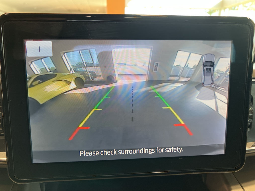 Thumbnail: 2021 Ford Explorer - 25