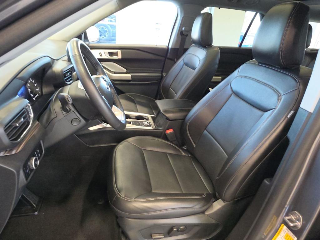 Thumbnail: 2024 Ford Explorer - 9