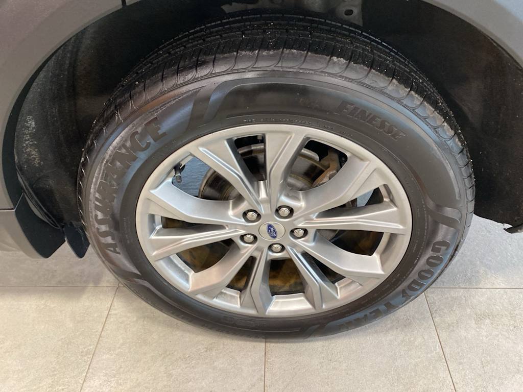 Thumbnail: 2021 Ford Explorer - 7