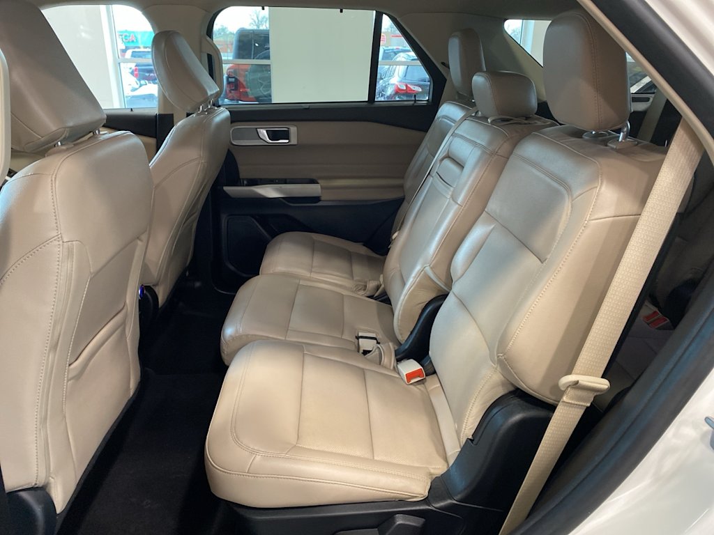 Thumbnail: 2021 Ford Explorer - 10