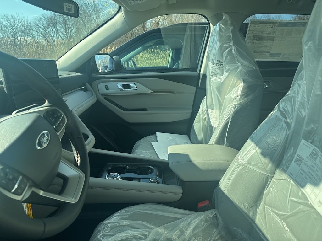 Thumbnail: 2026 Ford Explorer - 7
