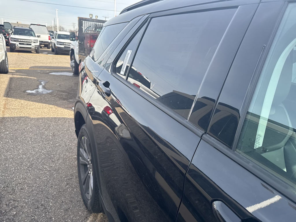 Thumbnail: 2026 Ford Explorer - 18
