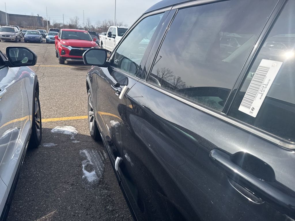 Thumbnail: 2026 Ford Explorer - 12