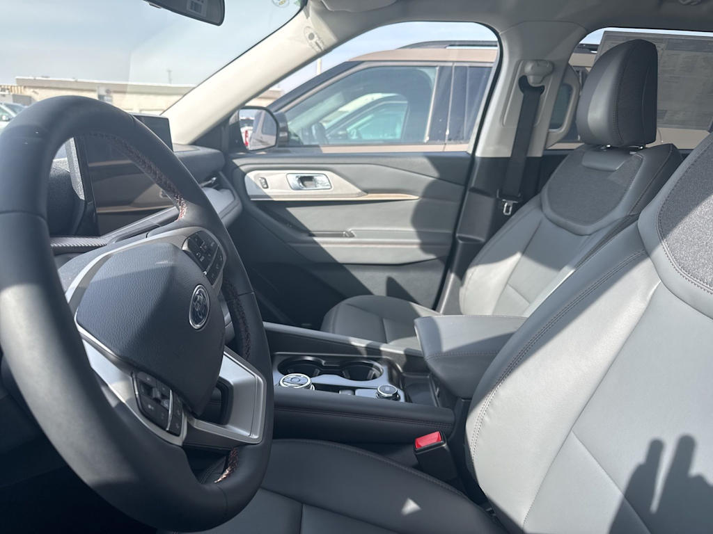 Thumbnail: 2026 Ford Explorer - 28