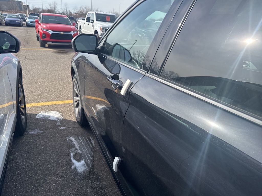 Thumbnail: 2026 Ford Explorer - 11