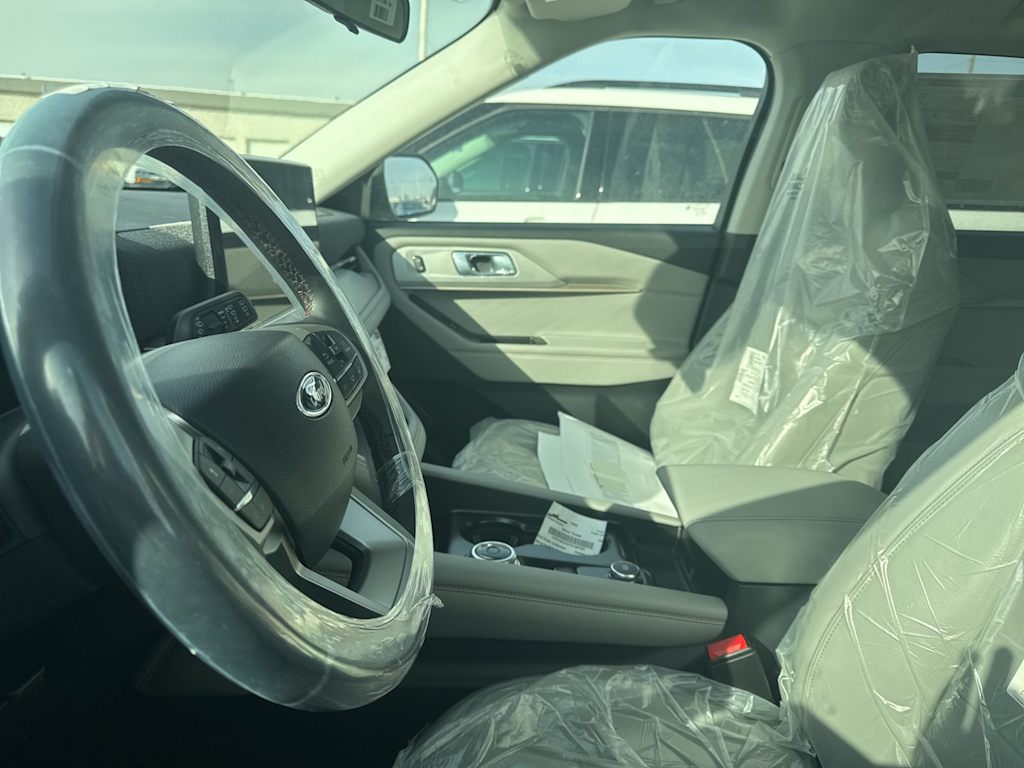 Thumbnail: 2026 Ford Explorer - 30