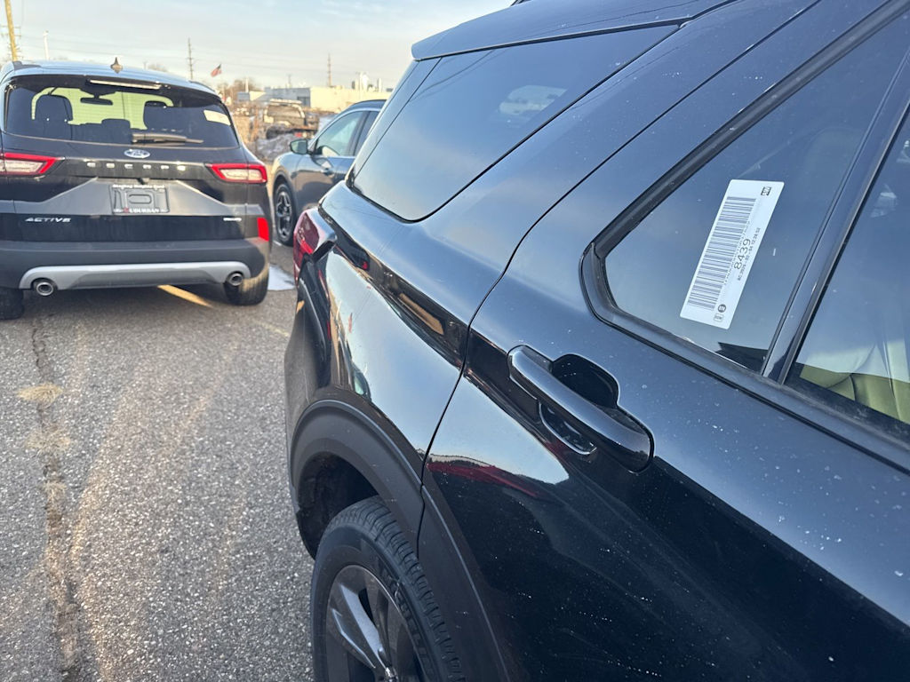 Thumbnail: 2026 Ford Explorer - 15