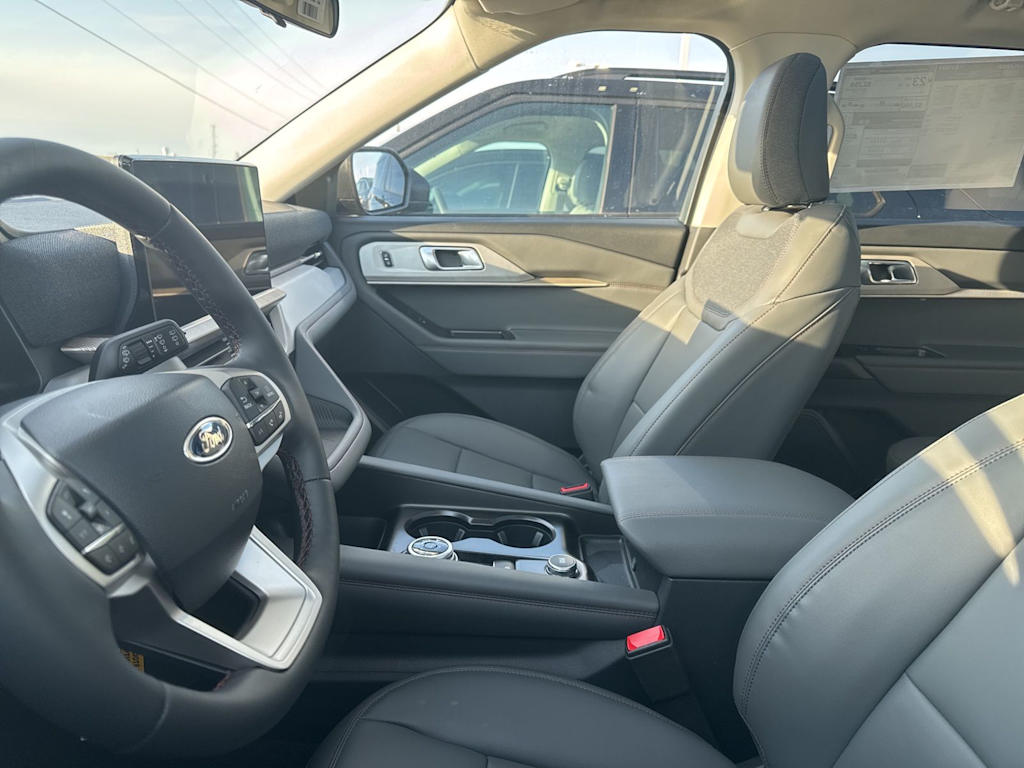 Thumbnail: 2026 Ford Explorer - 29