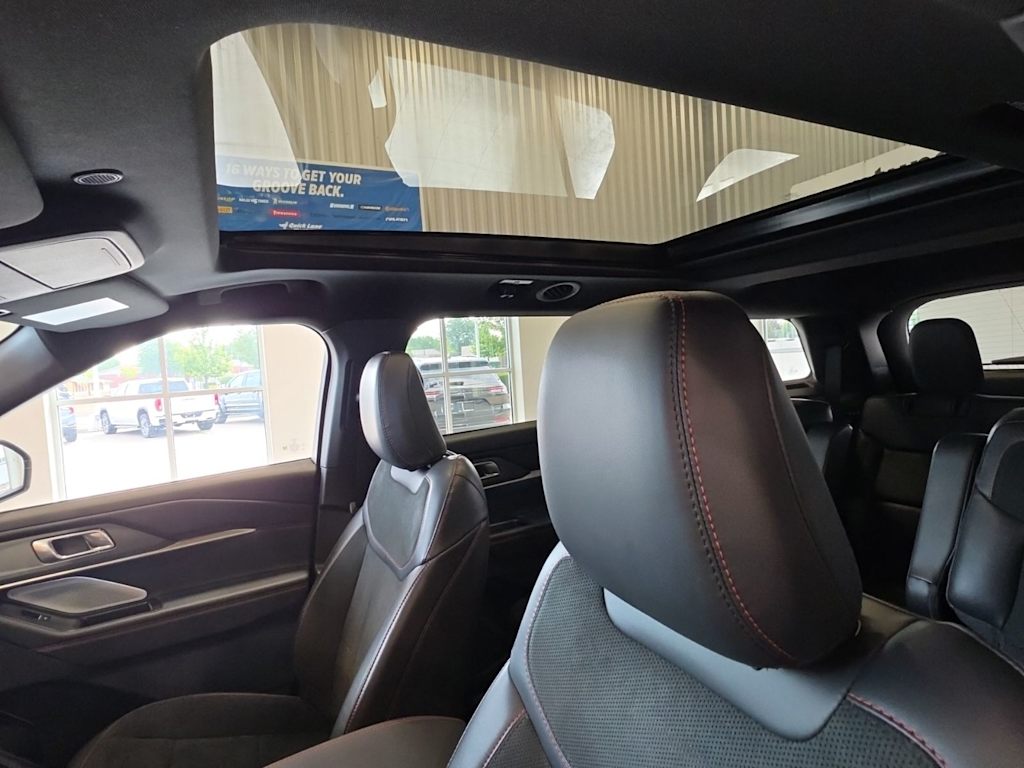 Thumbnail: 2026 Ford Explorer - 24